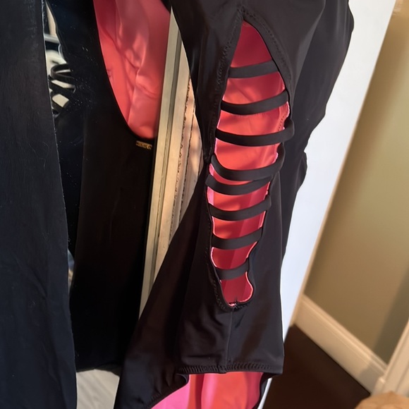 SOLD! NWT PINK Beach Cover & Sexy Cheeky One Piece Swimsuit - Picture 3 of 12